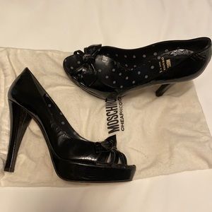 Black Moschino Cheap & Chic peep toe heels